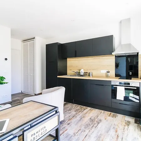 Saint Clair - T2 Rénové Magnifique Avec Services Hôteliers - 40m2 - Prestations De Qualité -